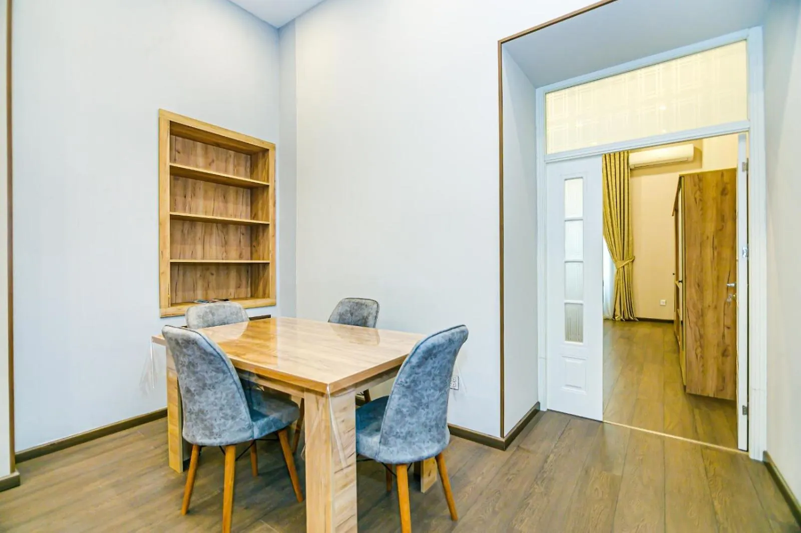 Central Home Lux Baku 0*,