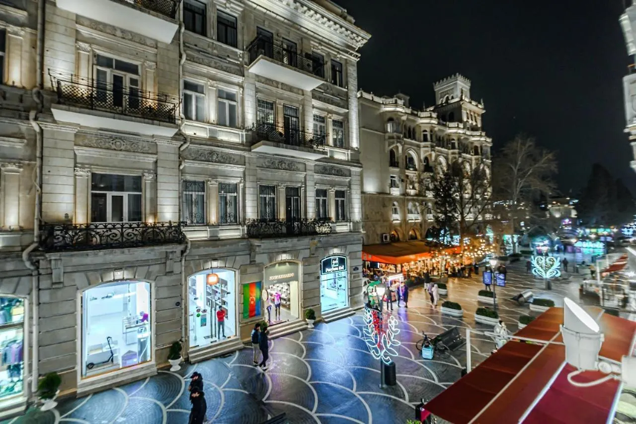 Central Home Lux Baku Apartment